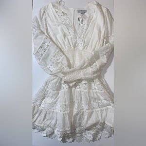 White king sleeve dress. Brand new, not used at all!